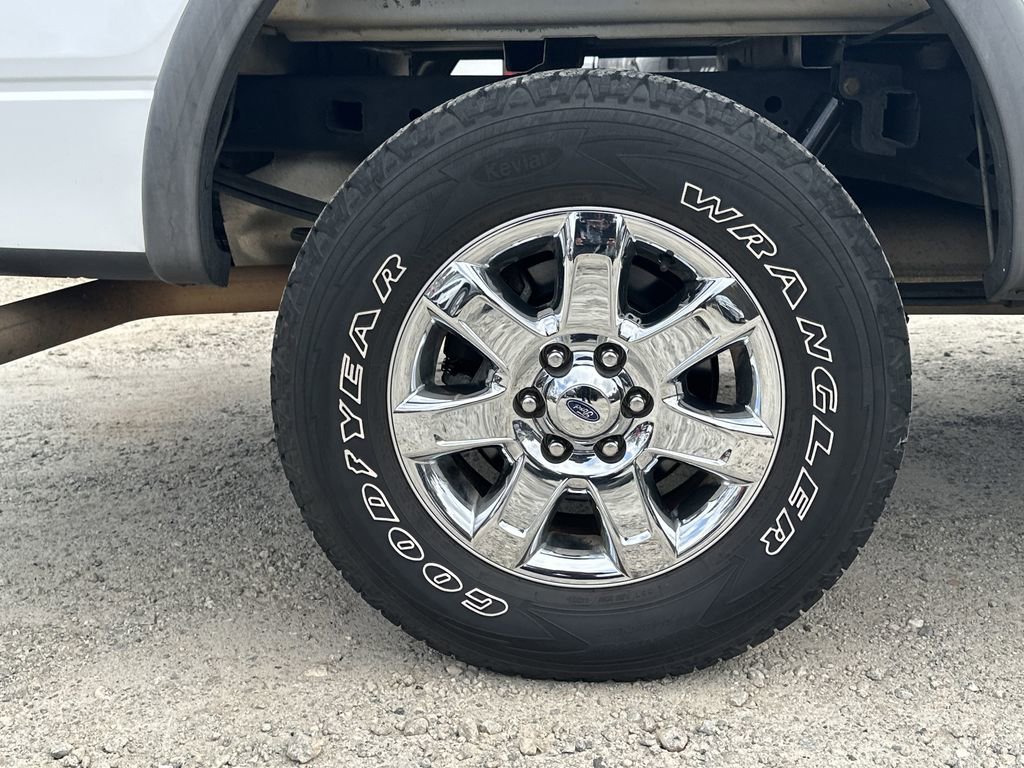 Used 2014 Ford F150 FX4 image 18