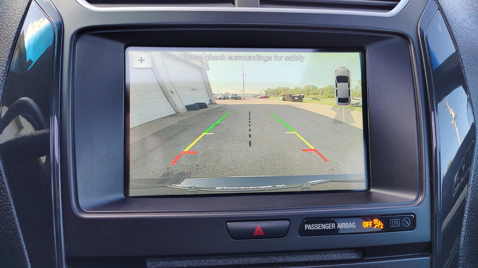Used 2017 Ford Explorer XLT w/ Equipment Group 201A FWD image 33