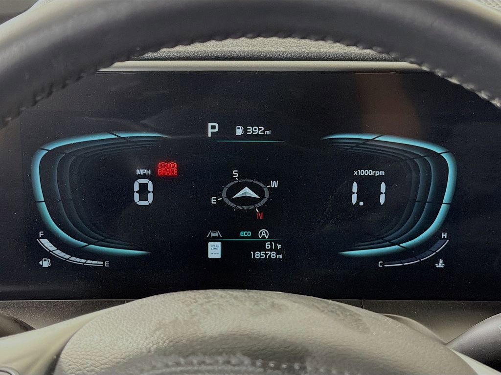 Used 2025 Kia Telluride S image 15