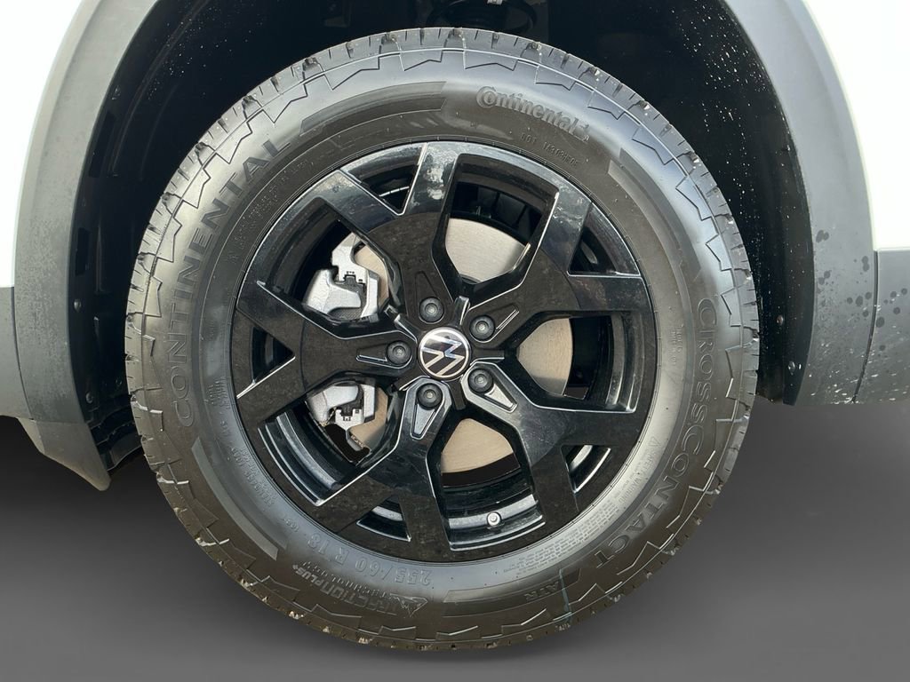 New 2026 Volkswagen Atlas Peak Edition AWD/4WD image 14