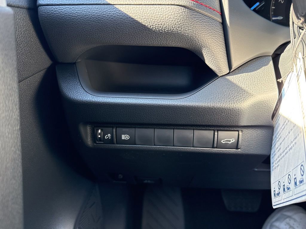 New 2025 Toyota RAV4 SE image 24