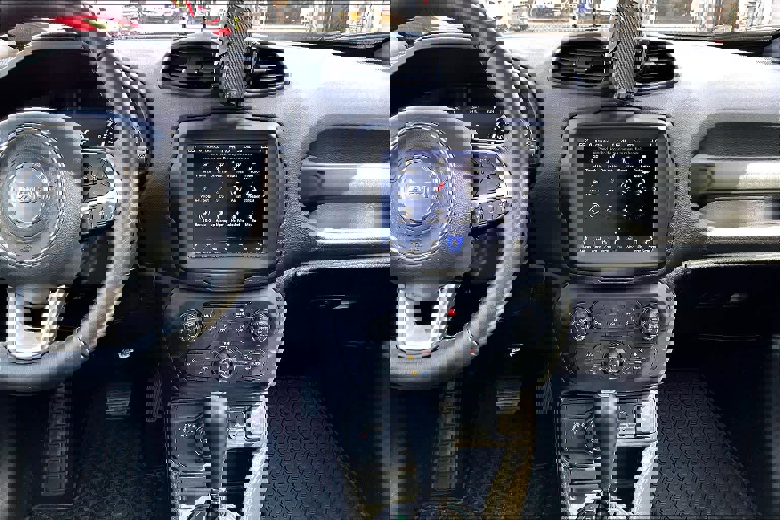 Used 2023 Jeep Renegade Limited w/ Sun/Sound Group image 7