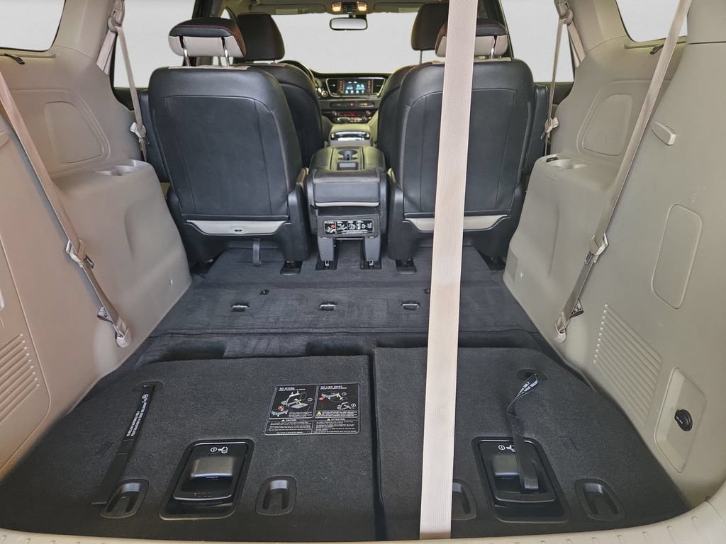 Used 2021 Kia Sedona EX w/ EX Premium Package FWD image 33