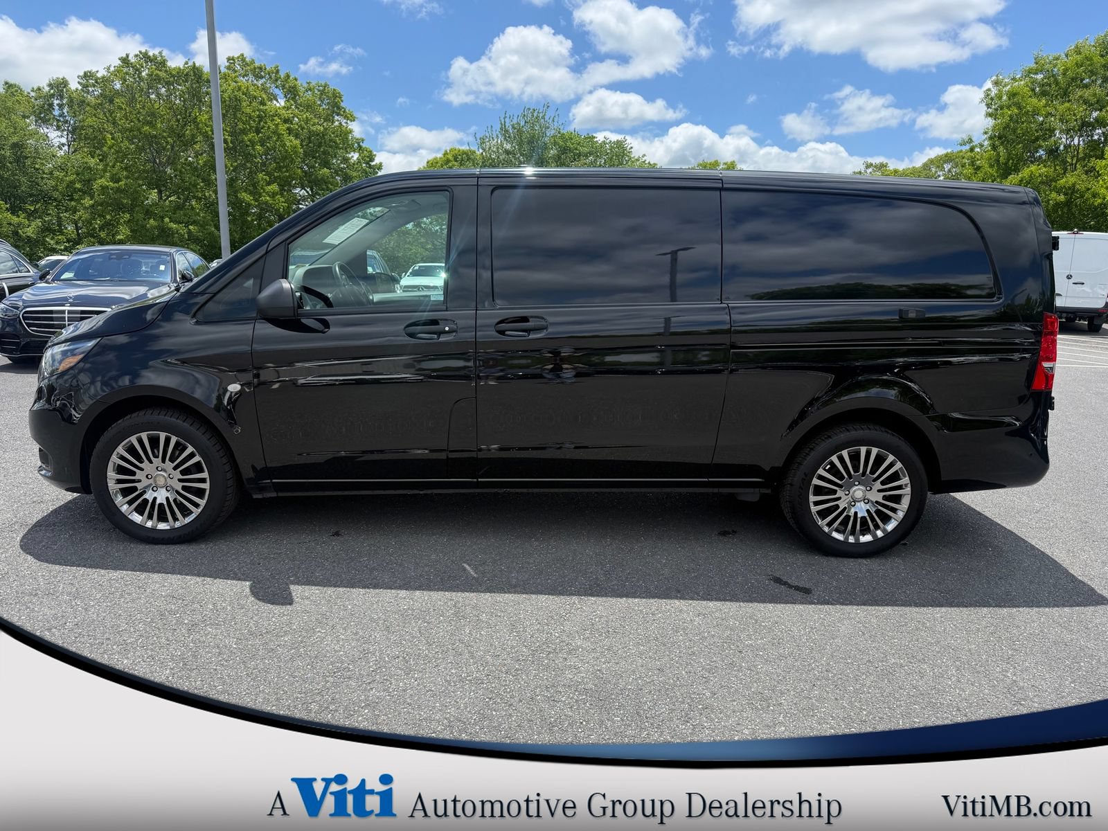 Used 2022 Mercedes-Benz Metris image 5