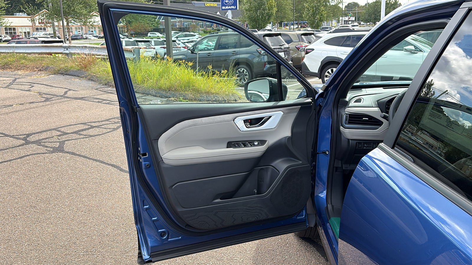New 2026 Subaru Forester Limited AWD/4WD image 8