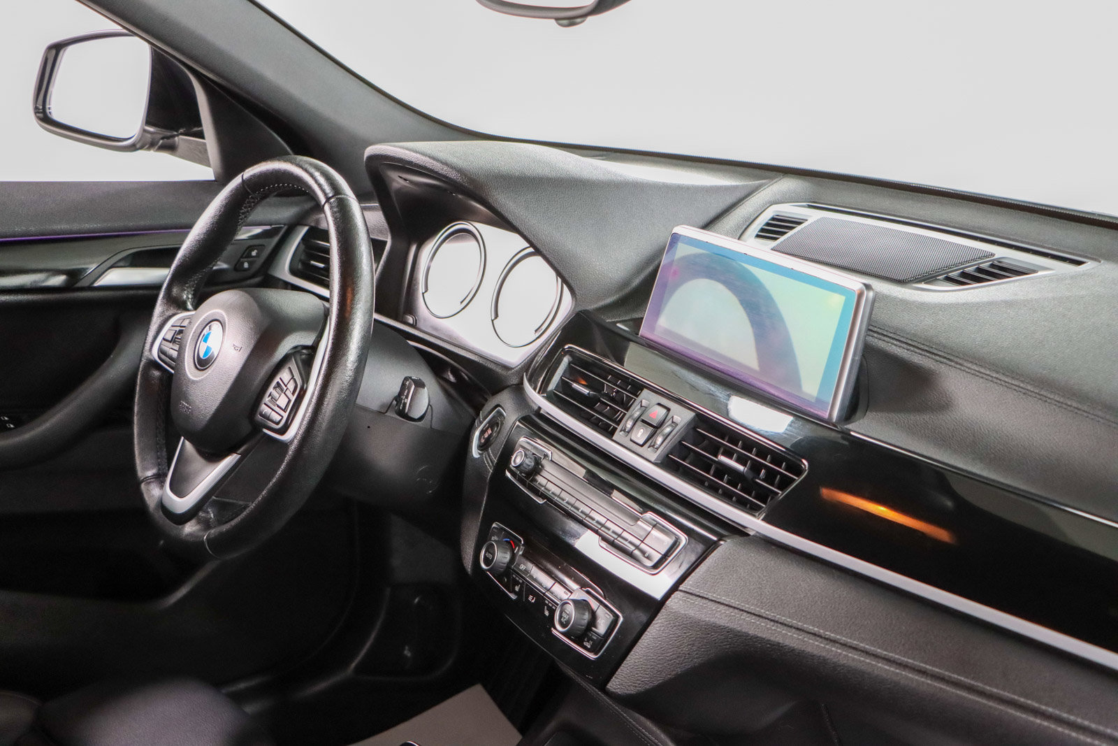 Used 2022 BMW X2 sDrive28i FWD image 25