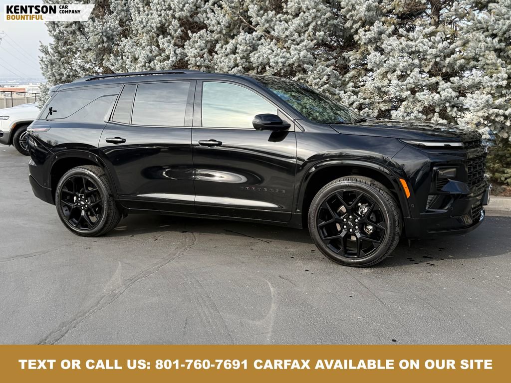 Used 2024 Chevrolet Traverse RS image 10