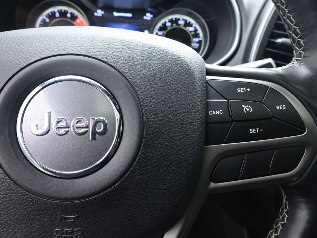 Used 2021 Jeep Cherokee Latitude Lux 80th Anniv w/ Quick Order Package 26U 80TH AWD/4WD image 14