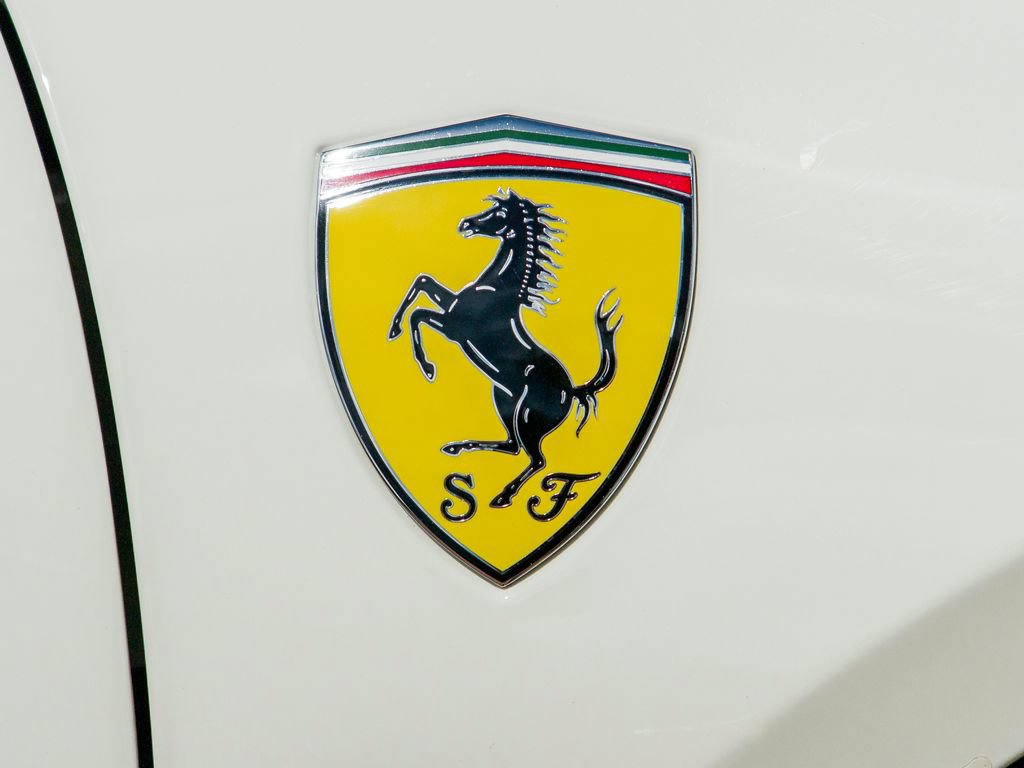 Used 2019 Ferrari 488 Spider RWD image 18