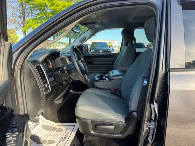 Used 2015 RAM 1500 Express RWD image 14