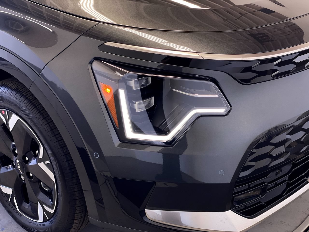 New 2026 Kia Niro Wave FWD image 11