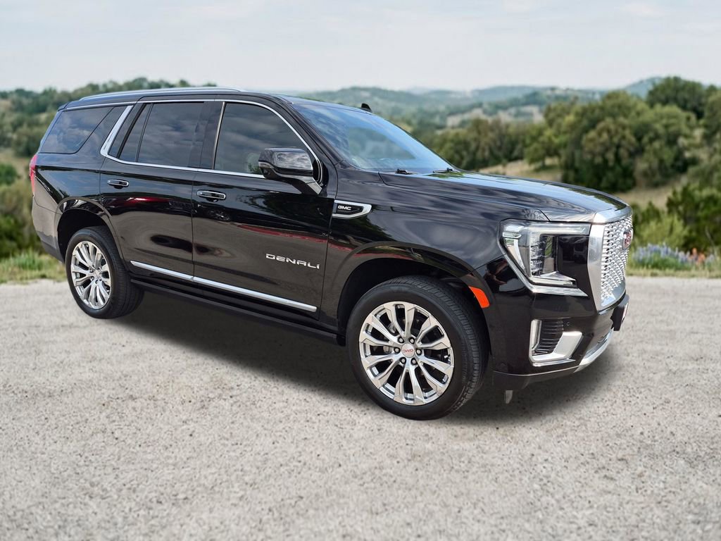 Used 2024 GMC Yukon Denali w/ Advanced Technology Package AWD/4WD image 1