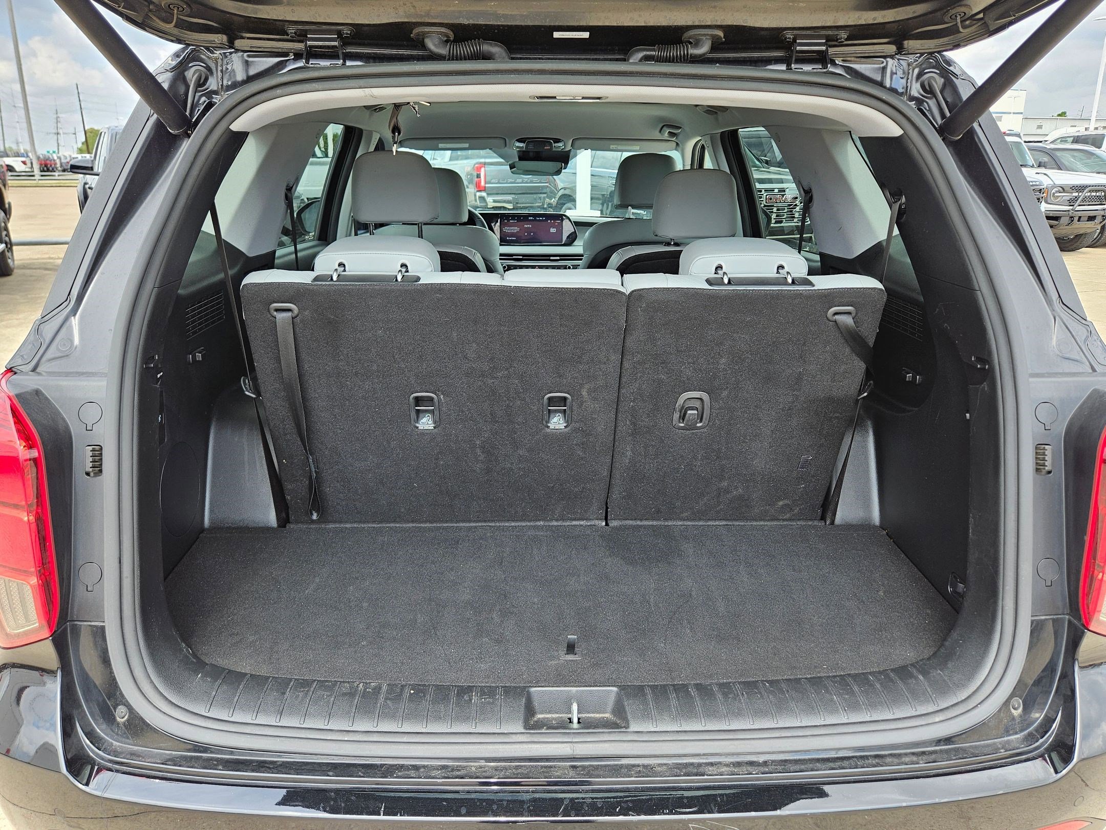 Used 2025 Hyundai Palisade SEL image 30