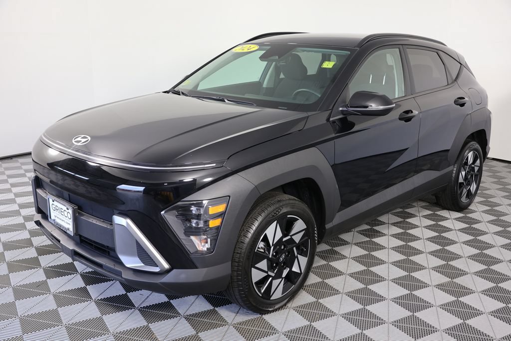 Used 2024 Hyundai Kona SEL w/ Convenience Package AWD/4WD image 4