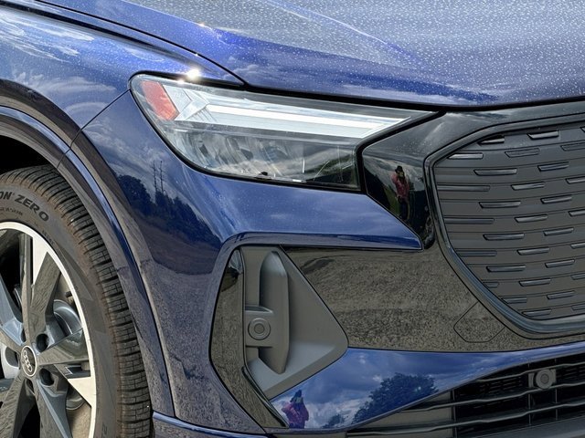 New 2025 Audi Q4 e-tron Premium Plus image 3