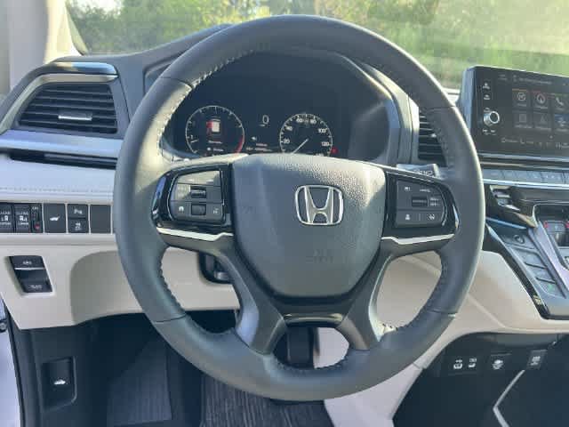 Certified 2026 Honda Odyssey Touring image 17