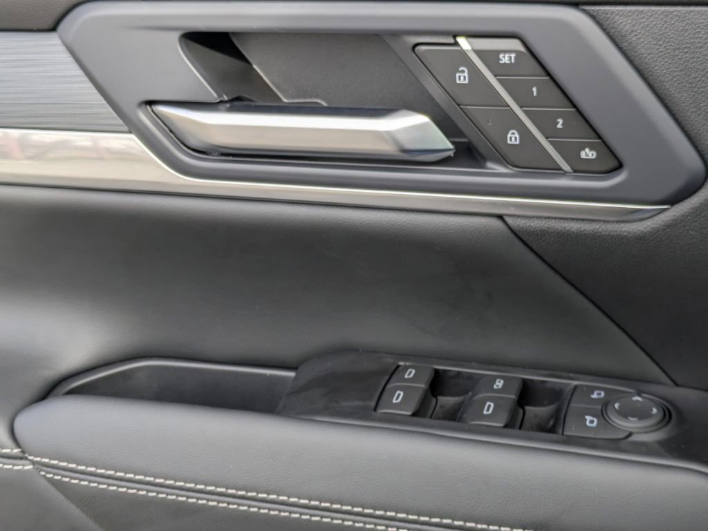 New 2026 GMC Terrain Elevation w/ Elevation Premium Package image 21