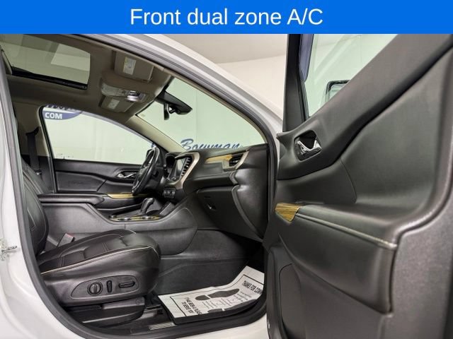 Used 2018 GMC Acadia Denali w/ Technology Package AWD/4WD image 19