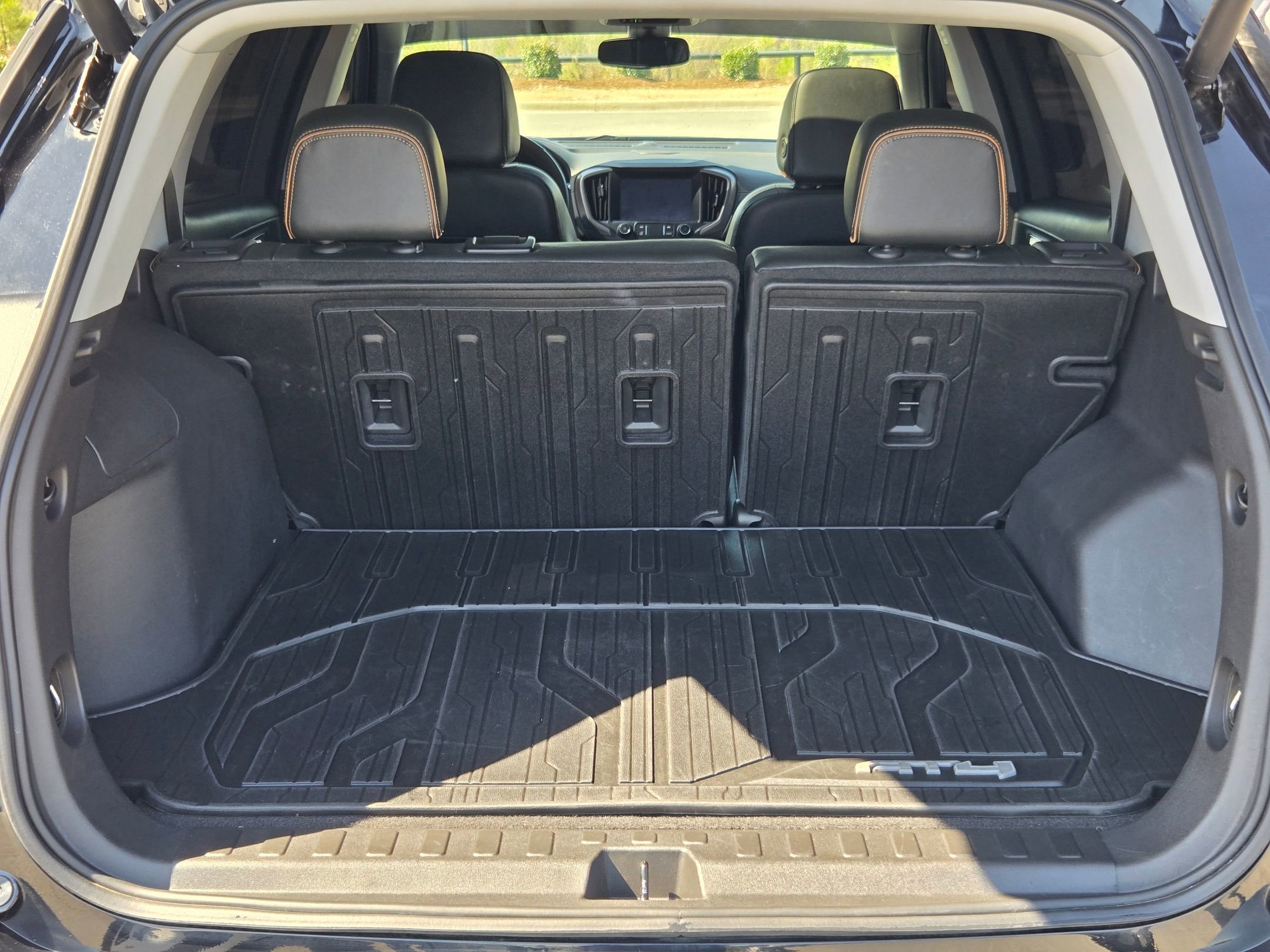 Used 2023 GMC Terrain AT4 w/ Infotainment Package II image 17