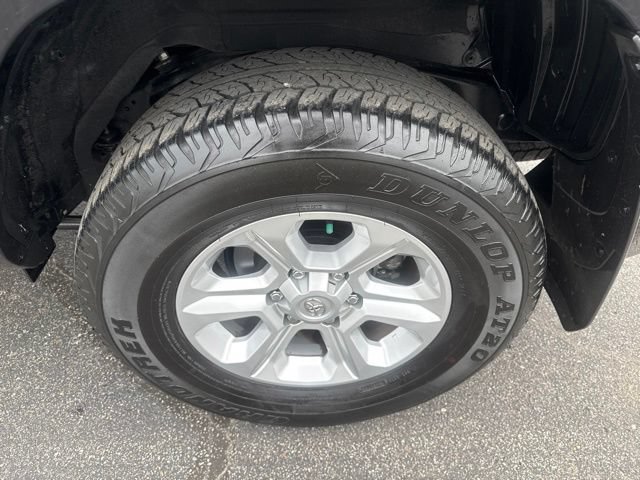 Used 2022 Toyota 4Runner SR5 RWD image 11
