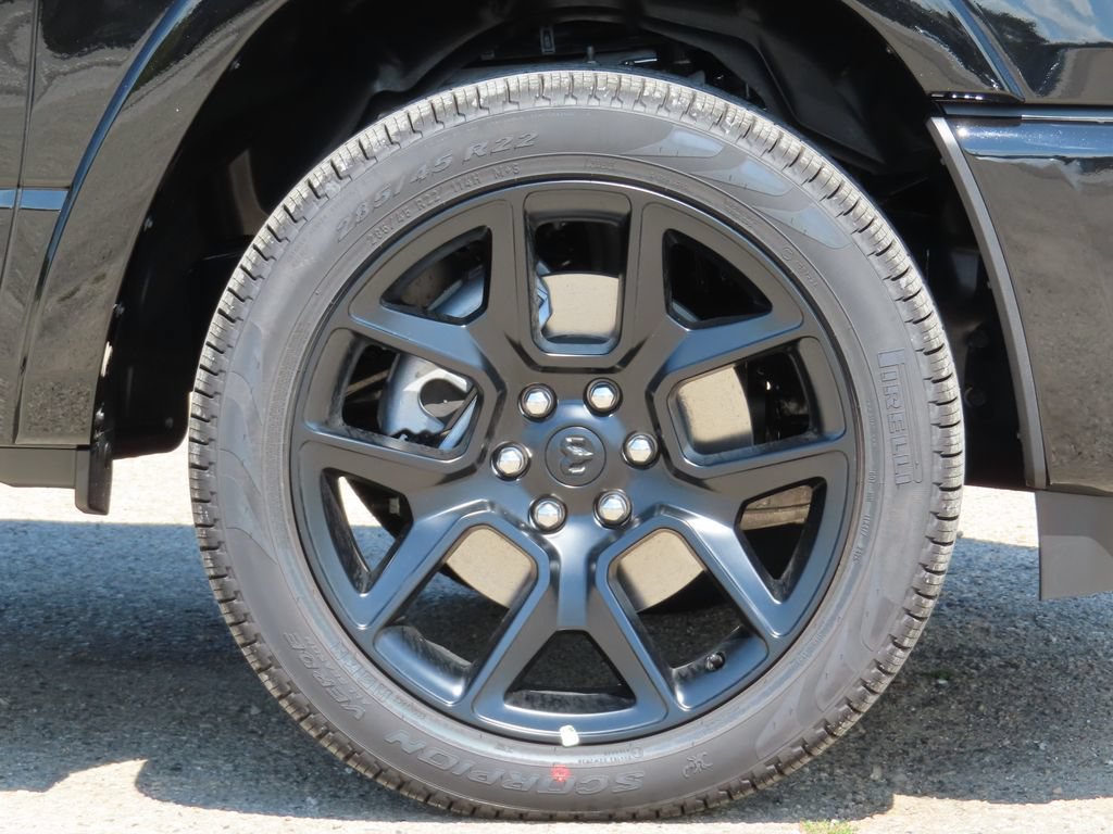 New 2027 RAM 1500 Laramie w/ Night Edition AWD/4WD image 17