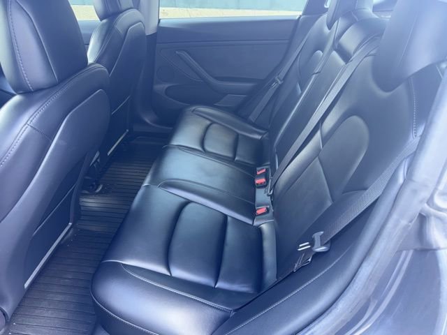 Used 2022 Tesla Model 3 image 7