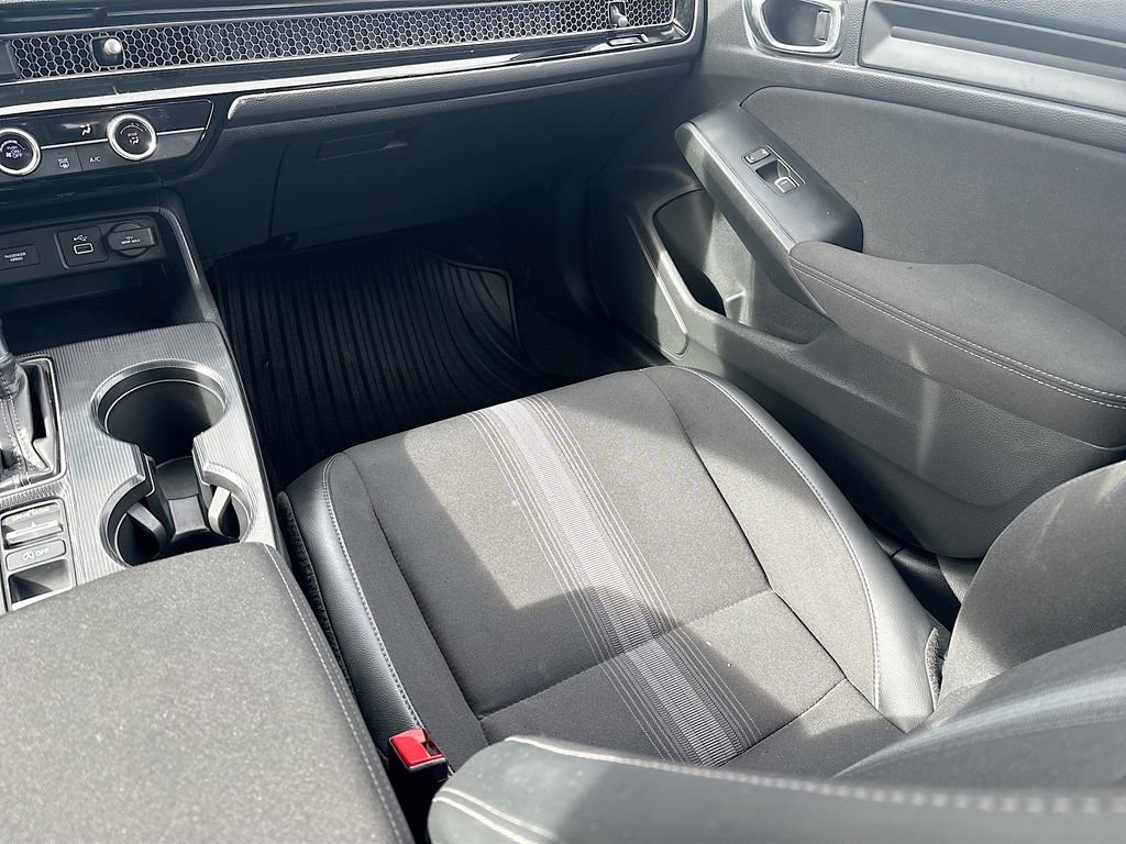 Used 2023 Honda Civic Sport image 21