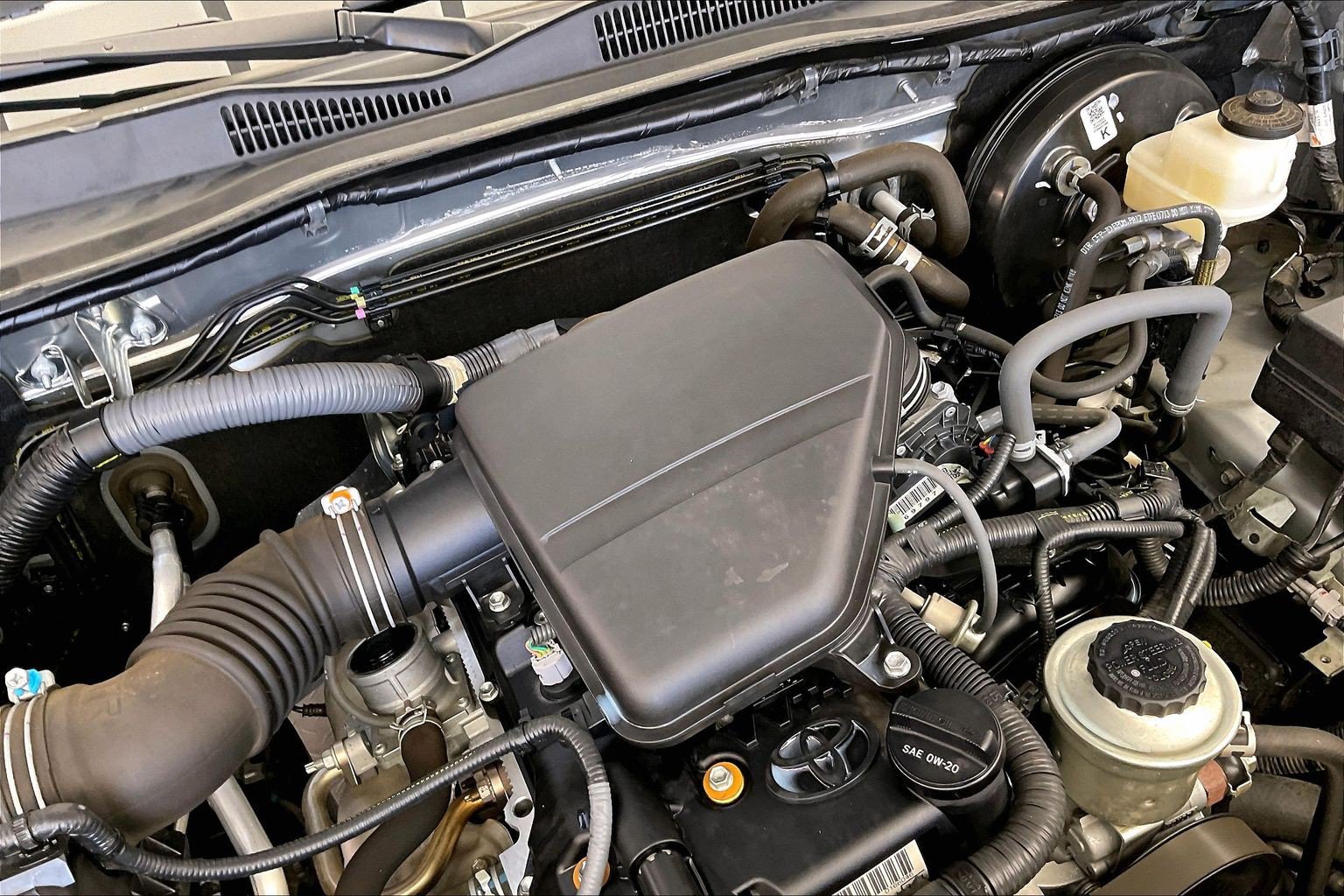 Used 2022 Toyota Tacoma SR w/ SR Convenience Package RWD image 32
