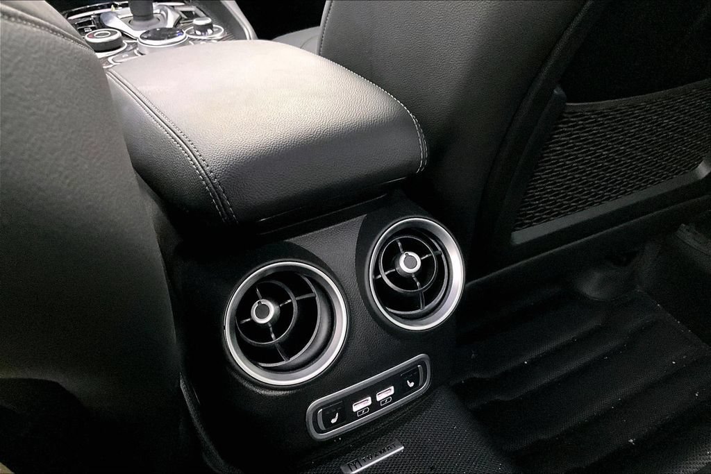 Used 2023 Alfa Romeo Giulia Quadrifoglio RWD image 27