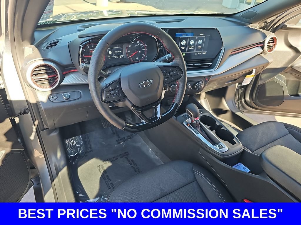 New 2026 Chevrolet Trax RS w/ Sunroof Package FWD image 15