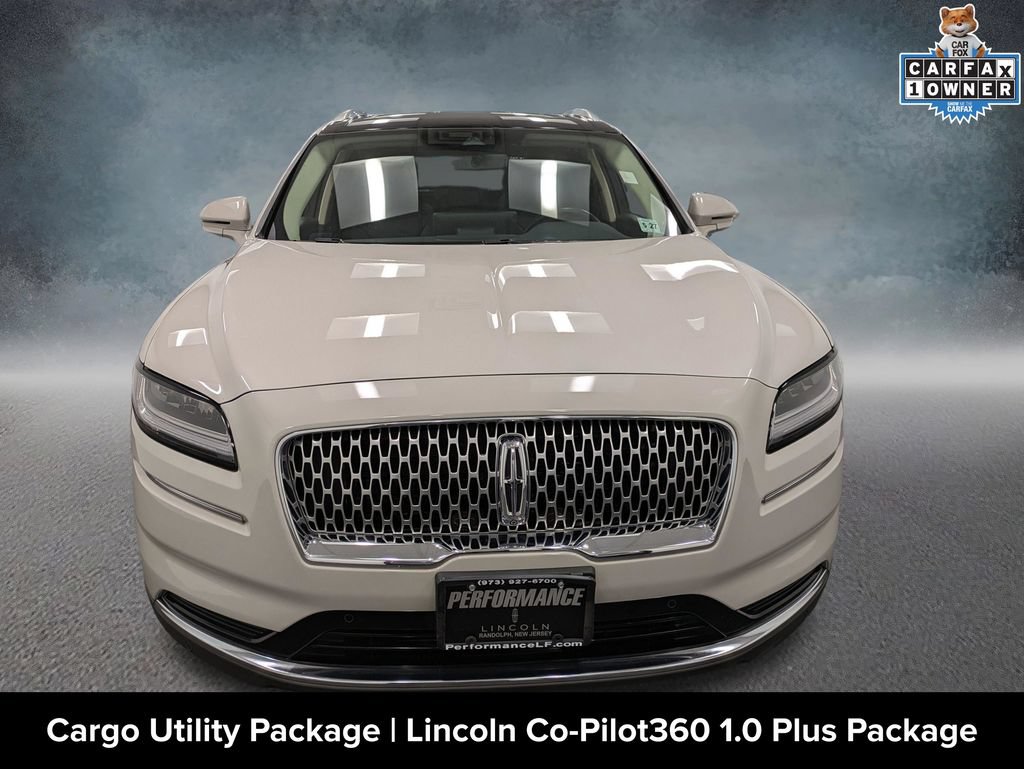 Used 2022 Lincoln Nautilus Reserve AWD/4WD image 2