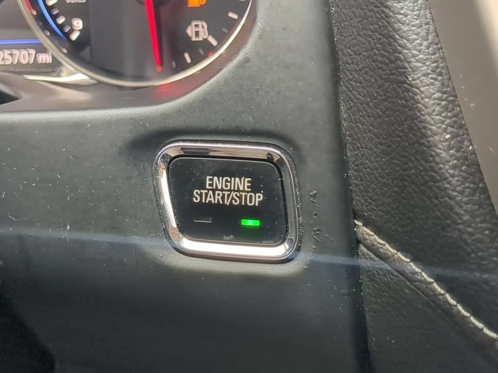 Used 2023 GMC Acadia Denali w/ Black Diamond Edition FWD image 21