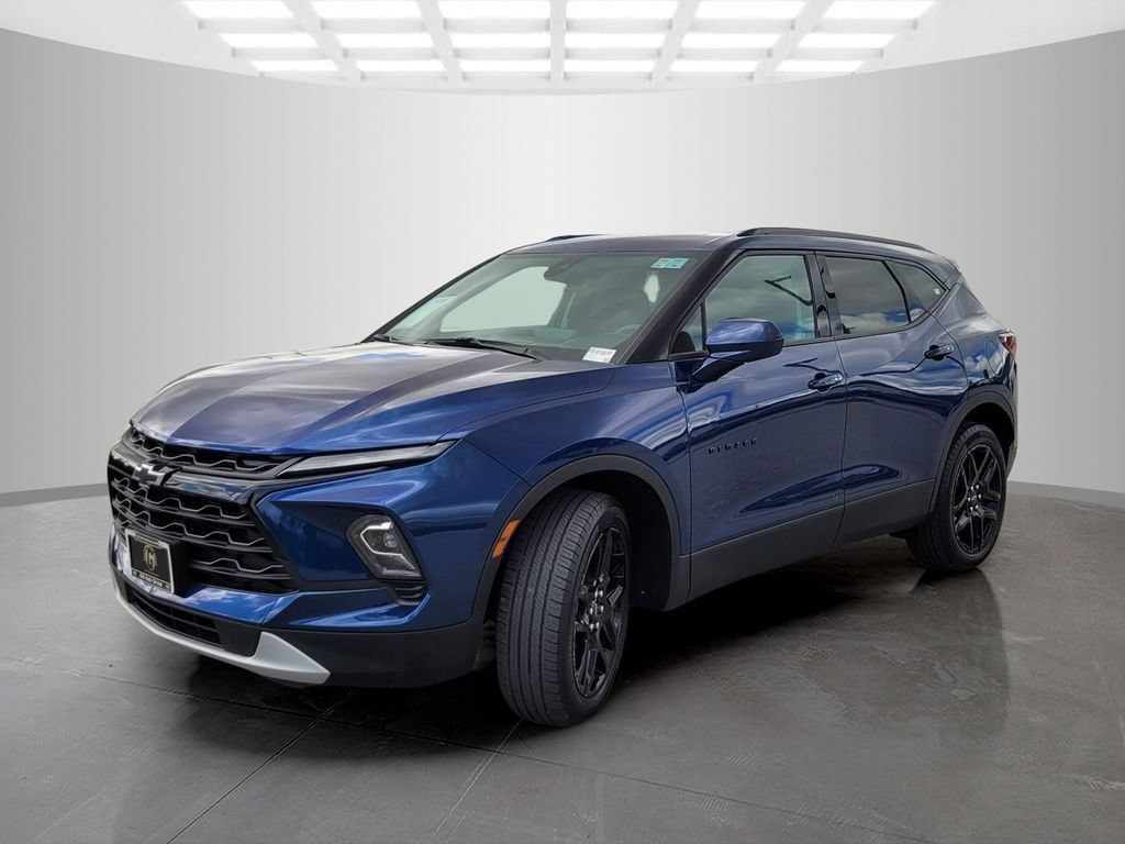 Used 2023 Chevrolet Blazer LT w/ Convenience Package AWD/4WD image 8