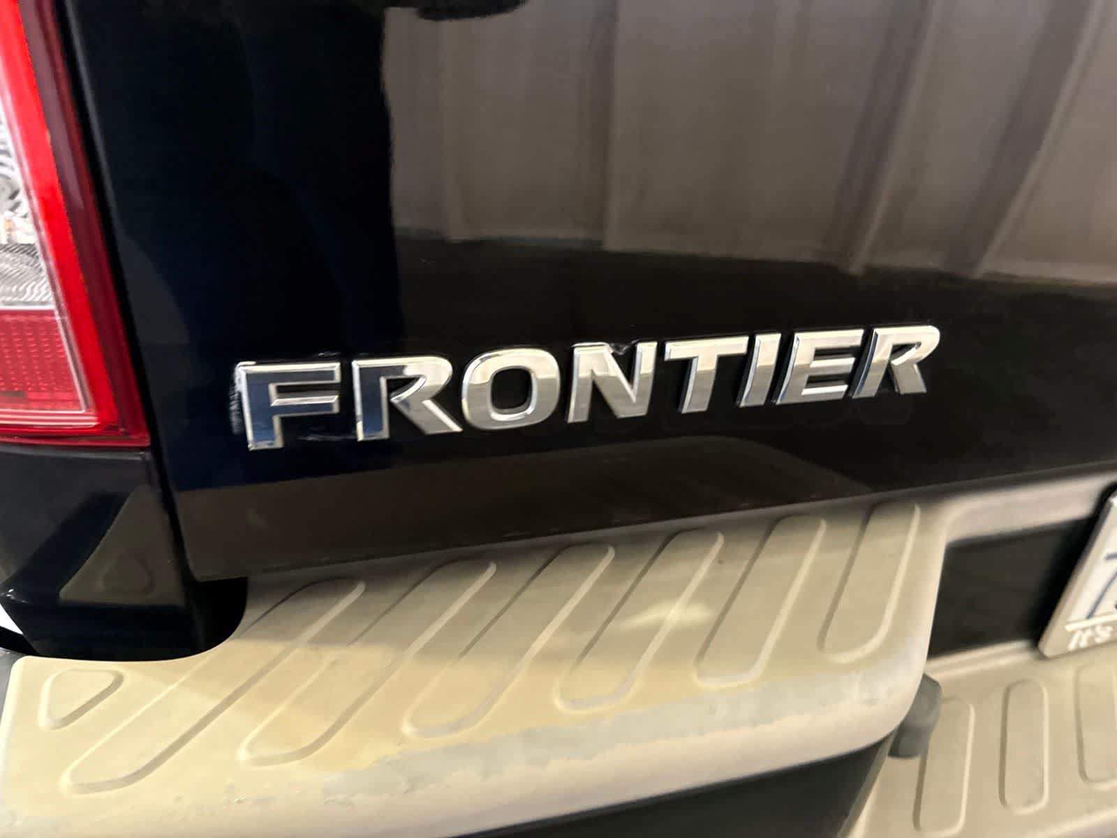 Used 2012 Nissan Frontier SV w/ Sport Appearance Pkg RWD image 11