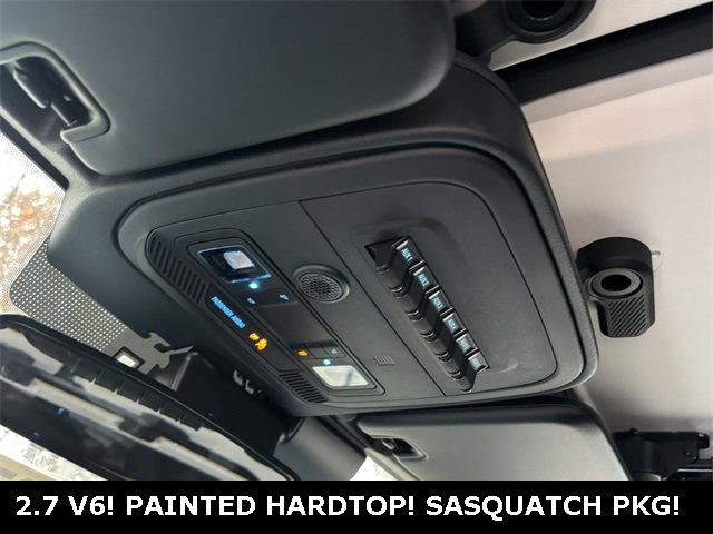 New 2025 Ford Bronco Heritage Edition image 19