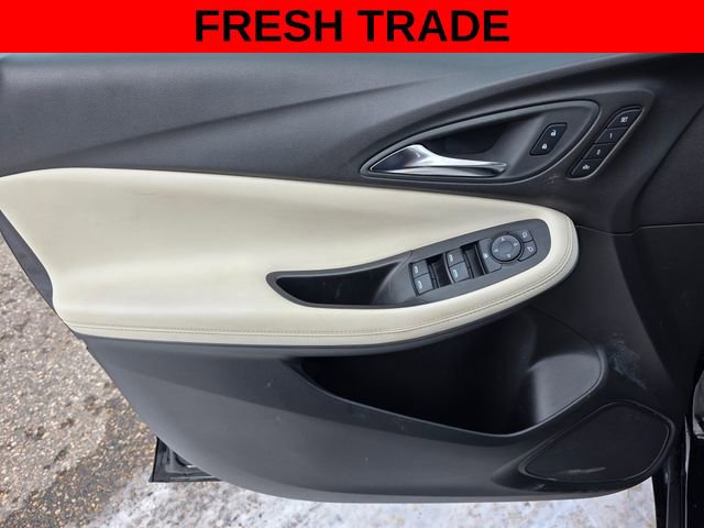 Used 2024 Buick Encore GX Avenir image 27
