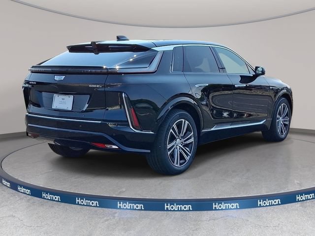 New 2026 Cadillac Lyriq Luxury w/ LPO, Floor Liner Package AWD/4WD image 3