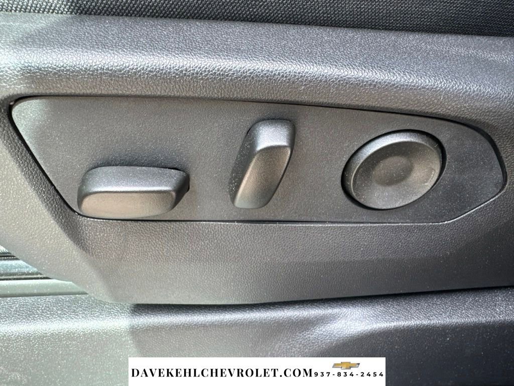 Used 2026 Chevrolet Silverado 1500 LT AWD/4WD image 27