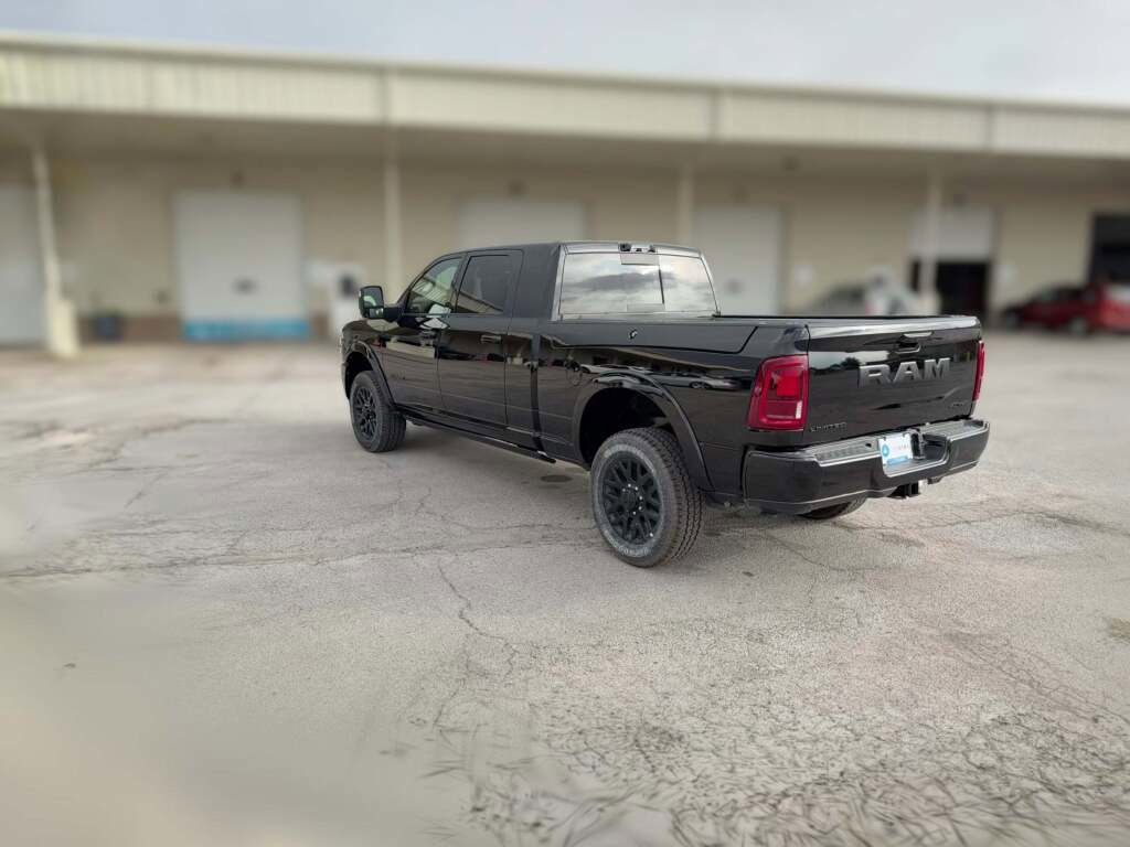 New 2026 RAM 2500 Limited image 8