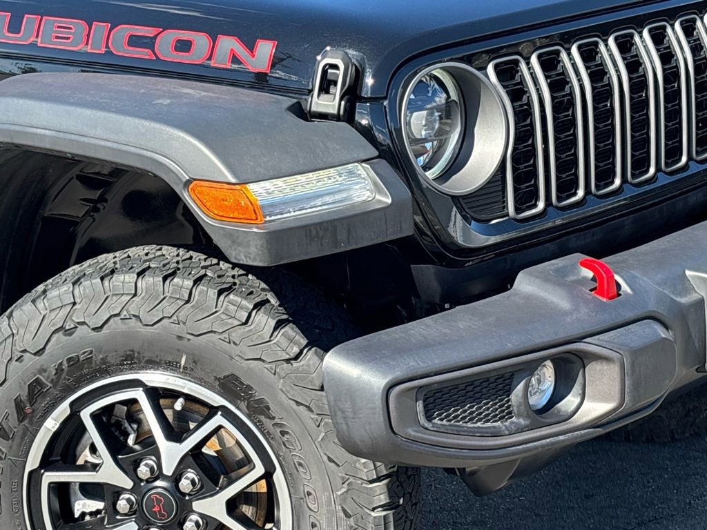Used 2025 Jeep Wrangler Unlimited Rubicon image 11