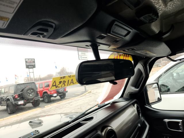 Used 2020 Jeep Wrangler Sport AWD/4WD image 11