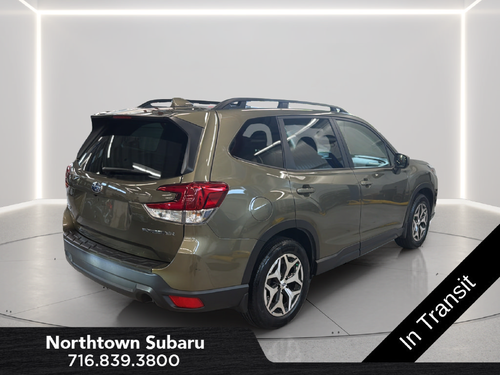 Certified 2023 Subaru Forester Premium AWD/4WD image 6