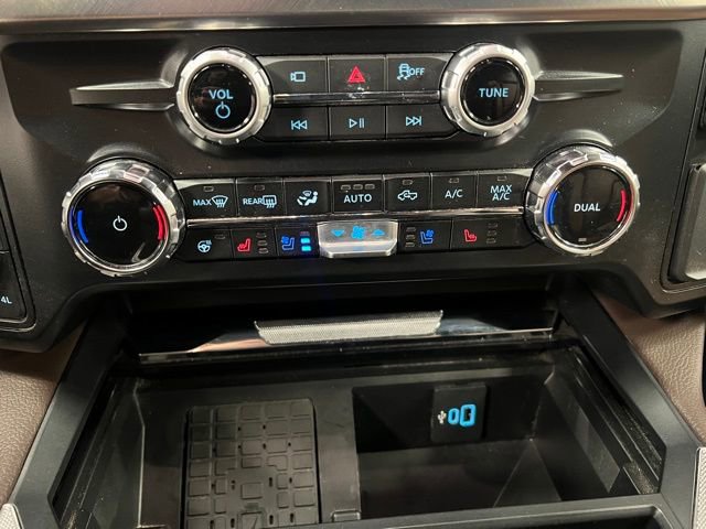 Used 2025 Ford F350 King Ranch w/ FX4 Off-Road Package image 37