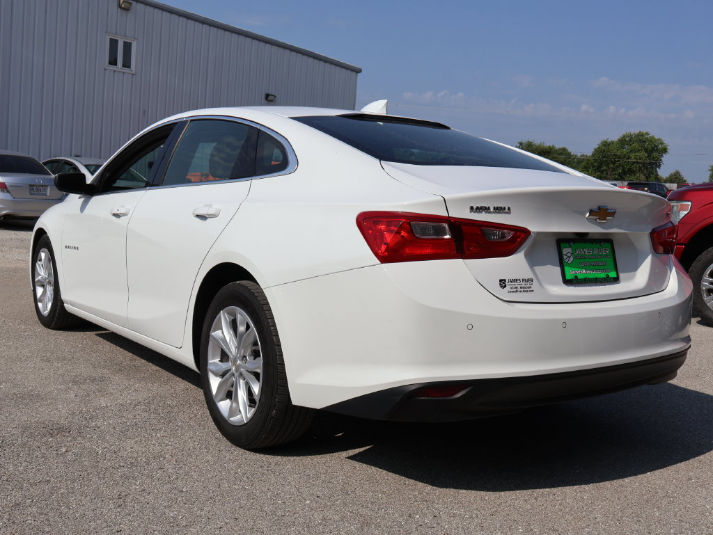 Used 2024 Chevrolet Malibu LT FWD image 3