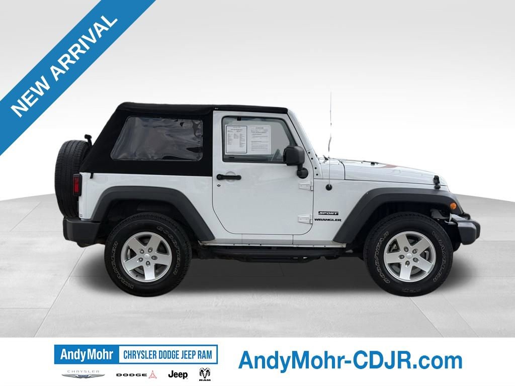Used 2013 Jeep Wrangler Sport AWD/4WD image 27