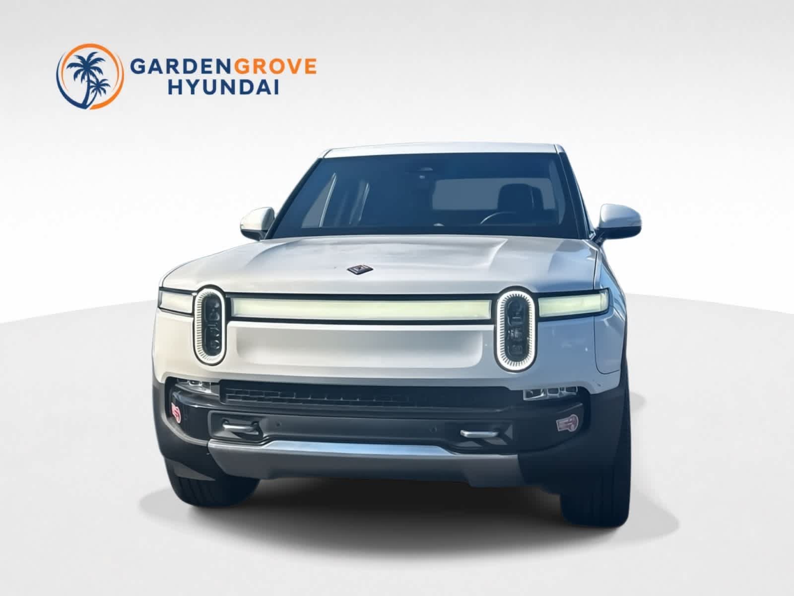Used 2023 Rivian R1T Adventure Dual AWD/4WD image 1
