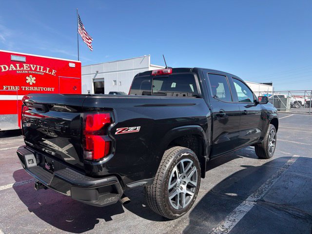 Certified 2024 Chevrolet Colorado Z71 w/ Z71 Convenience Package 2 AWD/4WD image 3