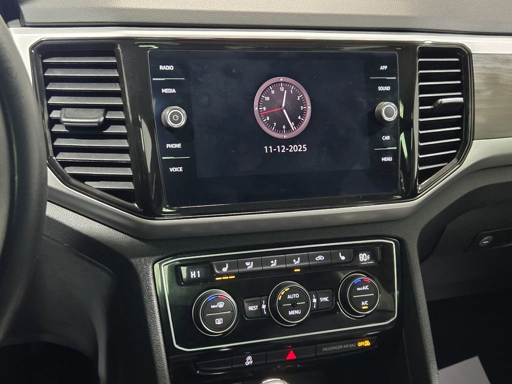 Used 2022 Volkswagen Atlas SE image 3