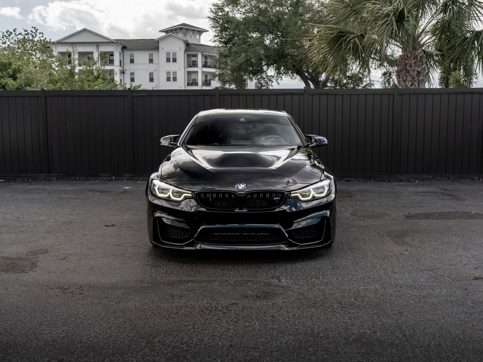 Used 2019 BMW M4 CS w/ Executive Package image 9