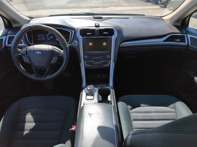 Used 2018 Ford Fusion SE image 7